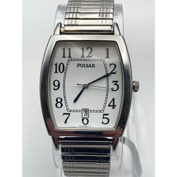 Pulsar Mens Womens Tank Watch 31mm New Battery Expandable Band Date WR - Picture 2 of 9